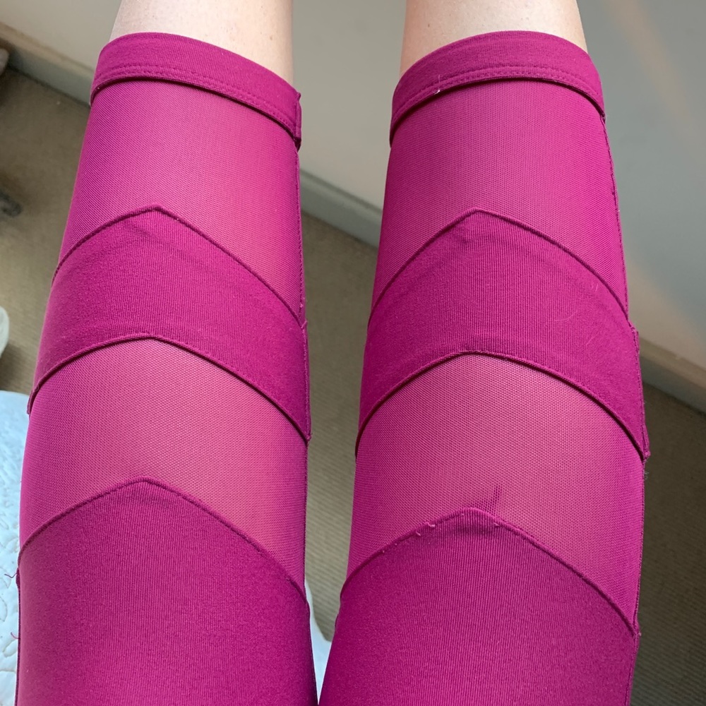 Chevron Mesh Crop leggings